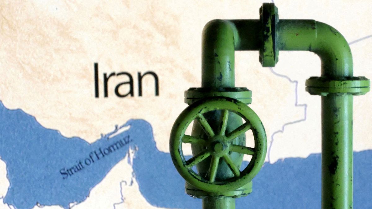 Vessel carrying Saudi crude reaches India; first tanker to arrive from Strait of Hormuz since Iran war Vessel carrying Saudi crude reaches India; first tanker to arrive from Strait of Hormuz since Iran war