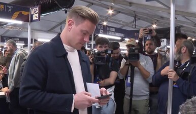 Marc-André ter Stegen was denied a vote in Barcelona presidential election. Image: Barcelona TV
