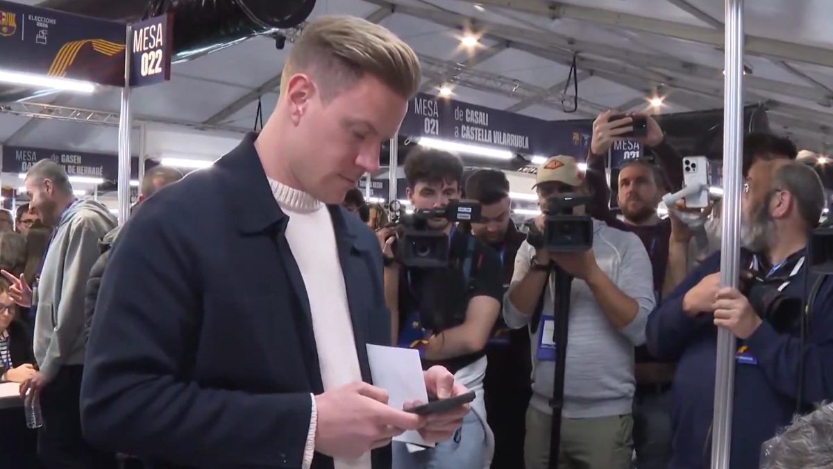 Marc-André ter Stegen was denied a vote in Barcelona presidential election. Image: Barcelona TV
Marc-André ter Stegen was denied a vote in Barcelona presidential election. Image: Barcelona TV