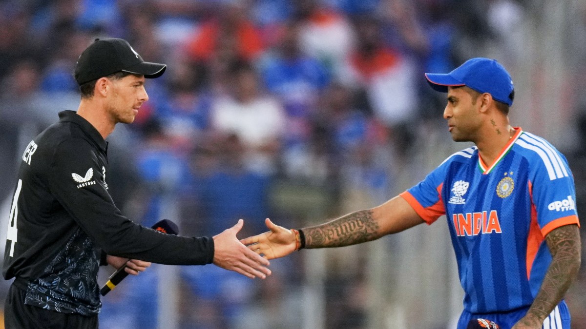 India vs New Zealand Live Score, T20 World Cup final: Samson, Abhishek begin India's innings after NZ opt to field India vs New Zealand Live Score, T20 World Cup final: Samson, Abhishek begin India's innings after NZ opt to field