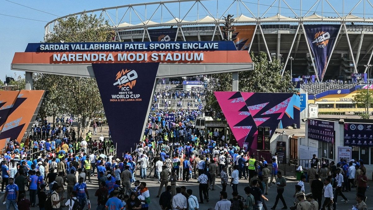 India vs New Zealand Live Score, T20 World Cup final: Fans start to fill up Narendra Modi Stadium India vs New Zealand Live Score, T20 World Cup final: Fans start to fill up Narendra Modi Stadium
