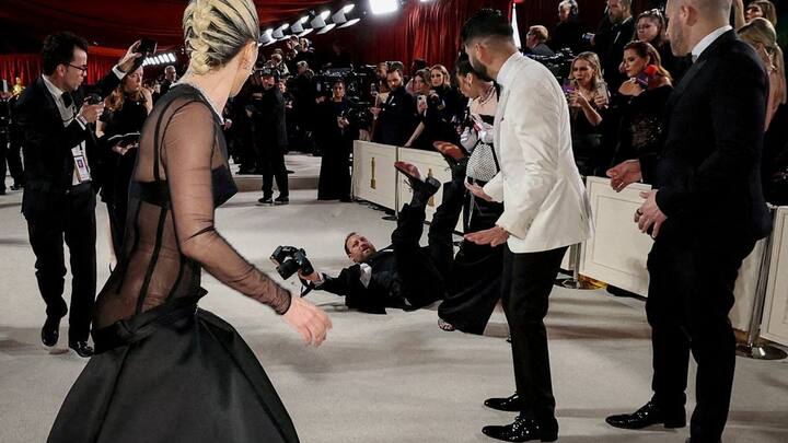 Viral Oscar moments throughout the years