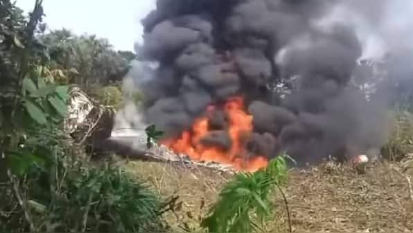 Colombian Military transport plane carrying 80 troops crashes shortly after takeoff