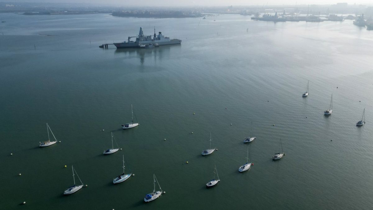 US-Israel-Iran War Live: Sri Lanka recovers 87 bodies of Iranian sailors after US sinks warship; New blasts heard over Jerusalem after missile alert US-Israel-Iran War Live: Sri Lanka recovers 87 bodies of Iranian sailors after US sinks warship; New blasts heard over Jerusalem after missile alert