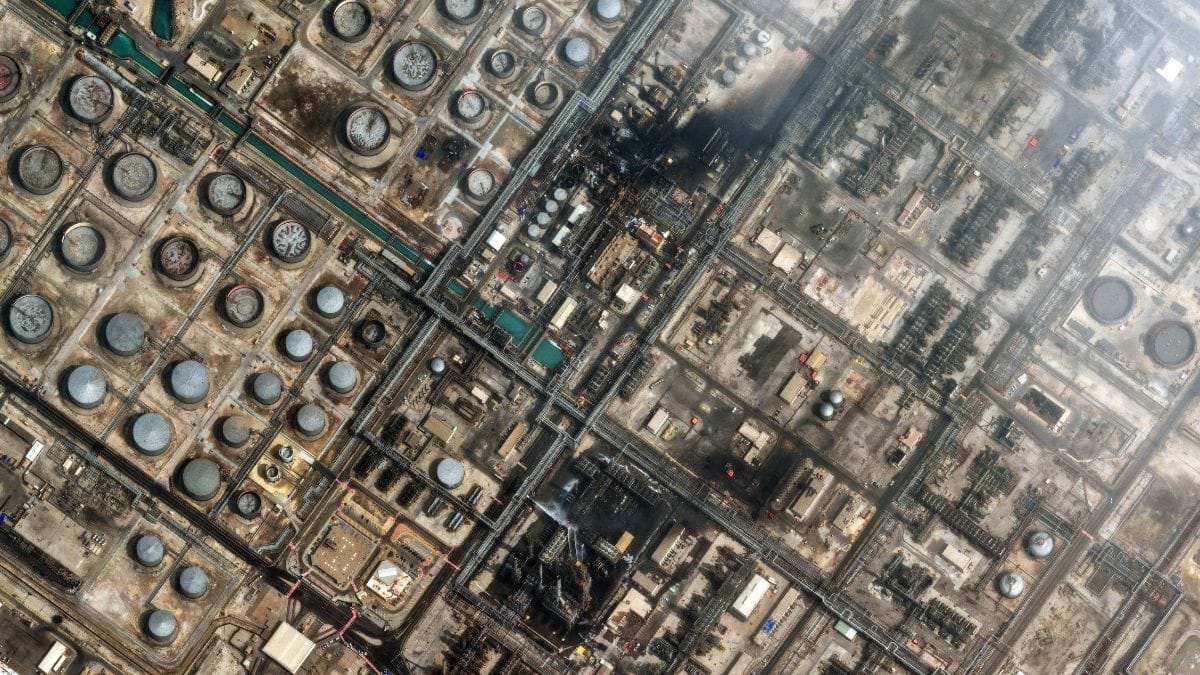 How Saudi Arabia is bypassing the Strait of Hormuz using its East-West oil pipeline