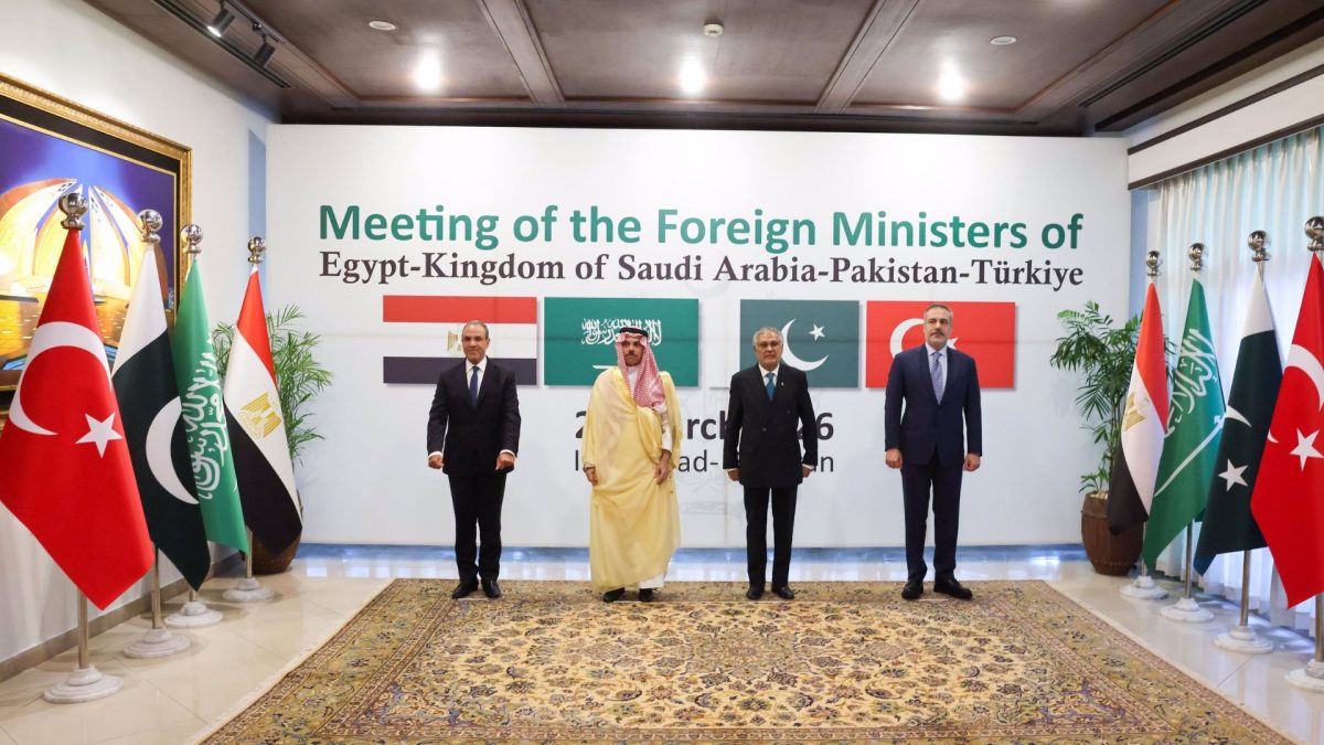 Iran War Live Updates: Top diplomats from Turkey, Egypt and Saudi Arabia arrive in Islamabad for peace talks Iran War Live Updates: Top diplomats from Turkey, Egypt and Saudi Arabia arrive in Islamabad for peace talks