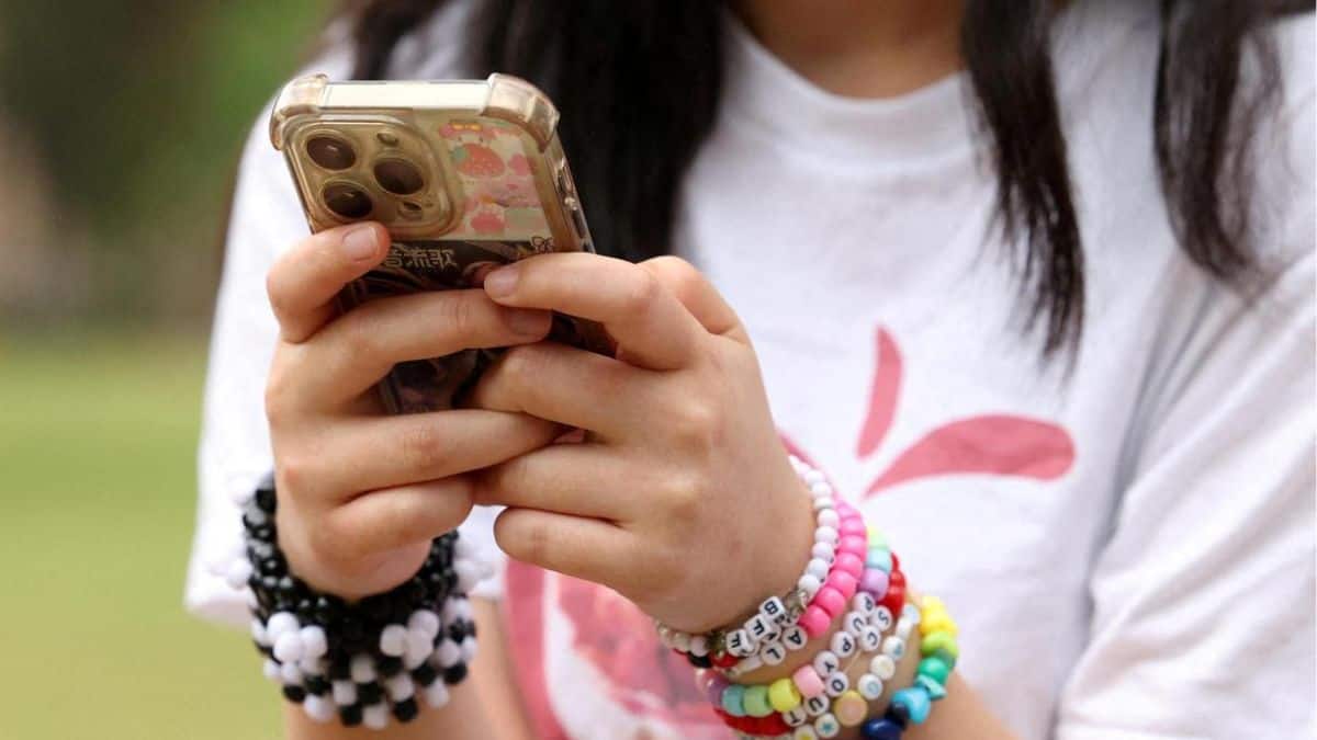 FirstUp: Australia forces porn sites to block under-18s... The big headlines today