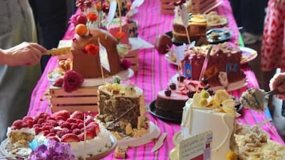 Cake Picnic Craze Sweeps Cities: 1,600 Cakes, One Rule - No Cake, No Entry!