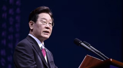 South Korea's President Lee Jae Myung delivers his speech during an event marking Korea's 107th anniversary of the March 1st Independence Movement in Seoul, South Korea, March 1, 2026. Yonhap via REUTERS 