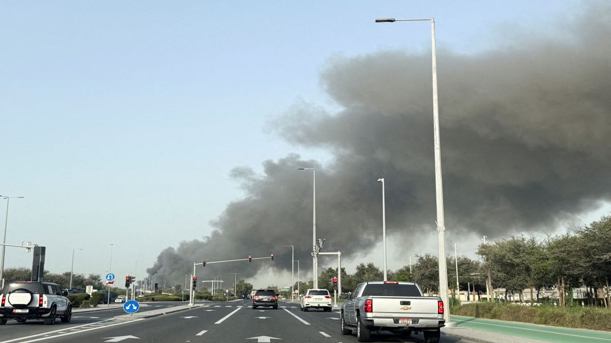US Iran War Live Updates: Iranian missile hits civilian vehicle in Abu Dhabi, kills Palestinian national inside US Iran War Live Updates: Iranian missile hits civilian vehicle in Abu Dhabi, kills Palestinian national inside