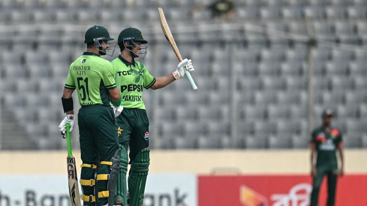 Bangladesh vs Pakistan LIVE Score, 2nd ODI: Mehidy Hasan gets big breakthrough as dangerman Sadaqat goes Bangladesh vs Pakistan LIVE Score, 2nd ODI: Mehidy Hasan gets big breakthrough as dangerman Sadaqat goes