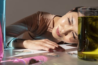 ডোপামিন ডিটক্স: অতিরিক্ত উদ্দীপিত মনের জন্য নতুন সাপ্তাহিক ছুটির আচার