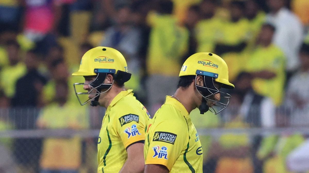 RR vs CSK Live Score, IPL 2026: Jadeja strikes twice in an over in first match back for Rajasthan RR vs CSK Live Score, IPL 2026: Jadeja strikes twice in an over in first match back for Rajasthan