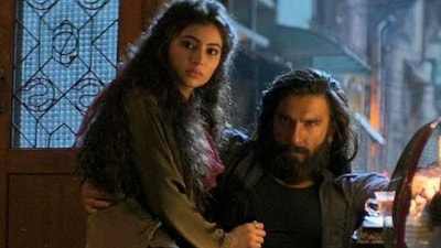 रणवीर सिंह की 'धुरंधर' को 28 नॉमिनेशन के बावजूद एक भी अवॉर्ड नहीं, नेटिजन्स भड़के.