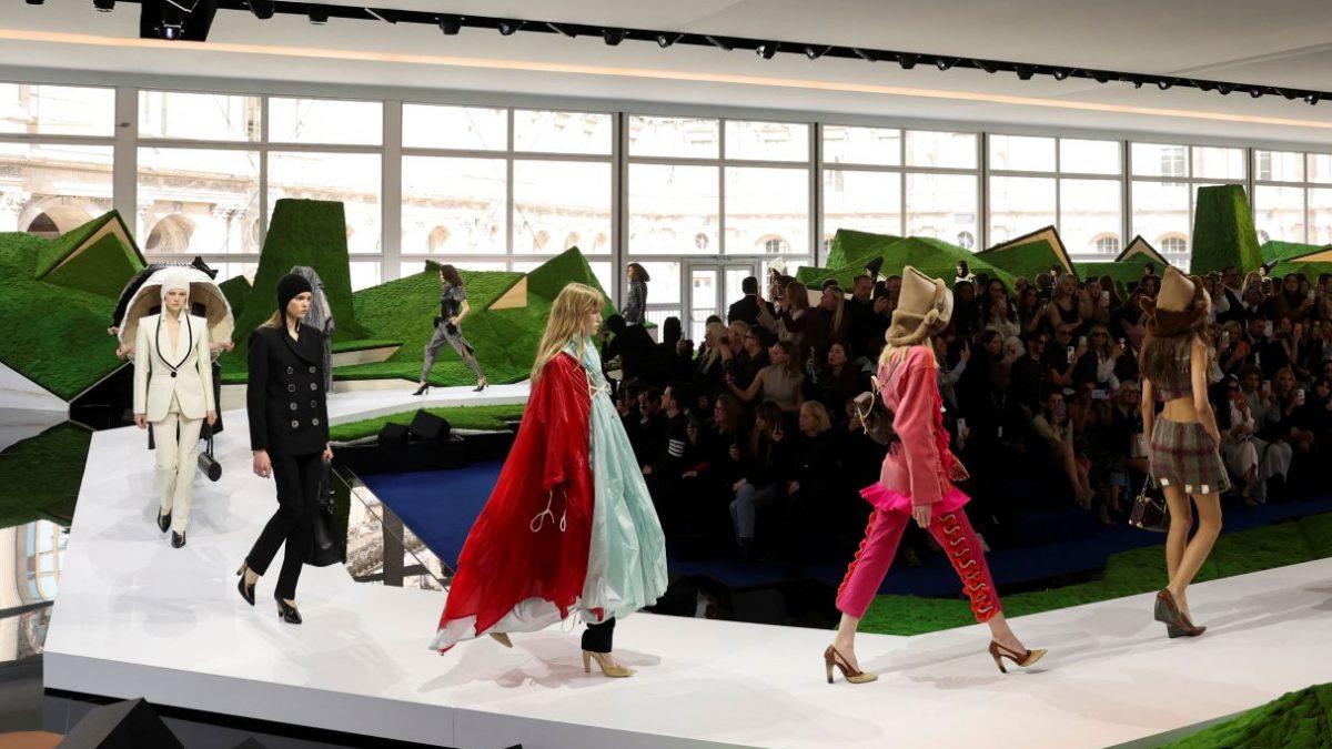 Max Alexander: The 9-year-old couture prodigy captivating Paris Fashion Week Max Alexander: The 9-year-old couture prodigy captivating Paris Fashion Week