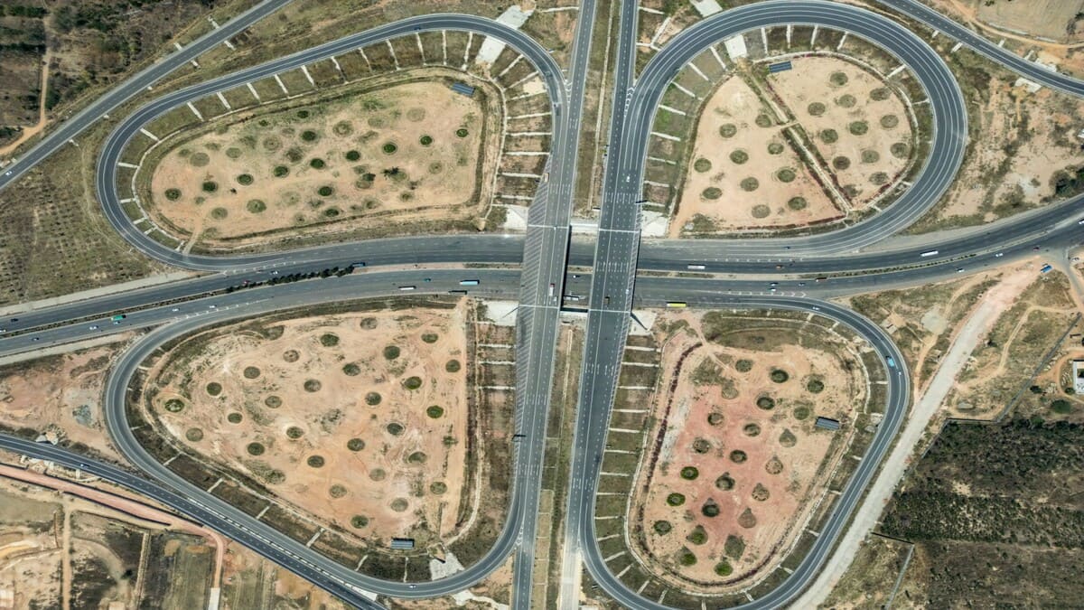 India opens Rs 362 billion, 600 km expressway in Uttar Pradesh