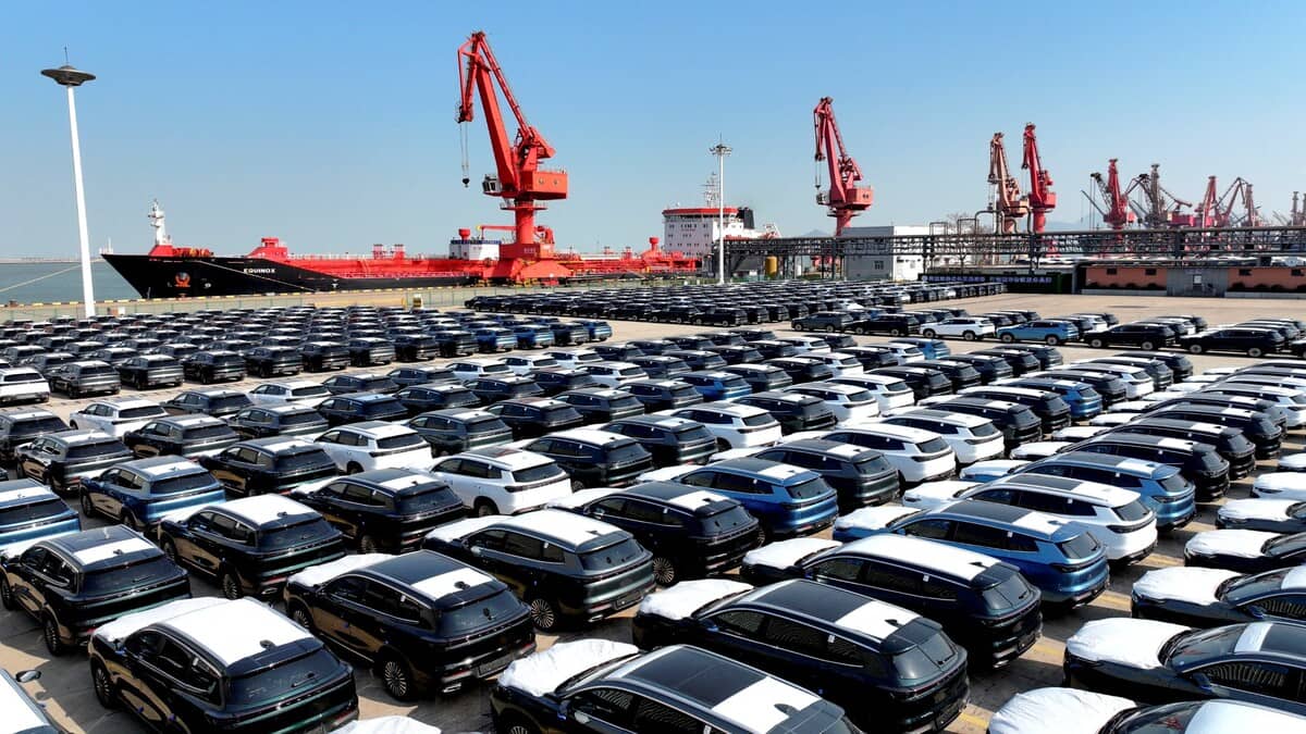 China’s Car Exports Surge as Domestic Buyers Pull Back