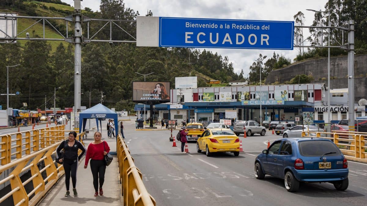 Colombia hits Ecuador with 100% tariffs as trade tensions escalate