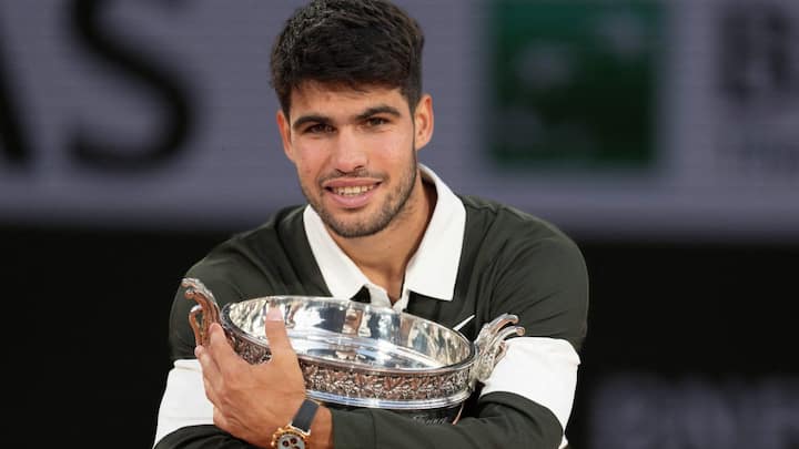 Reigning champion Carlos Alcaraz forced to withdraw from French Open due to wrist injury
