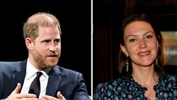 SHOCKING! Prince Harry aka ‘Mr Mischief’s’ flirty messages on ‘smooches’ & ‘movie snuggles’ to female reporter gets EXPOSED
