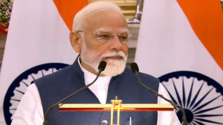 Turn ‘Vocal for Local’ into people’s movement, reduce foreign dependence: PM Modi Turn ‘Vocal for Local’ into people’s movement, reduce foreign dependence: PM Modi