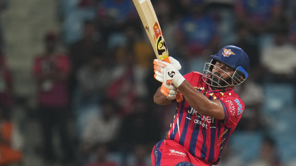 Rishabh Pant opened alongside Mitchell Marsh during Lucknow Super Giants' season-opening game against Delhi Capitals in Lucknow on Wednesday. AP Rishabh Pant opened alongside Mitchell Marsh during Lucknow Super Giants' season-opening game against Delhi Capitals in Lucknow on Wednesday. AP