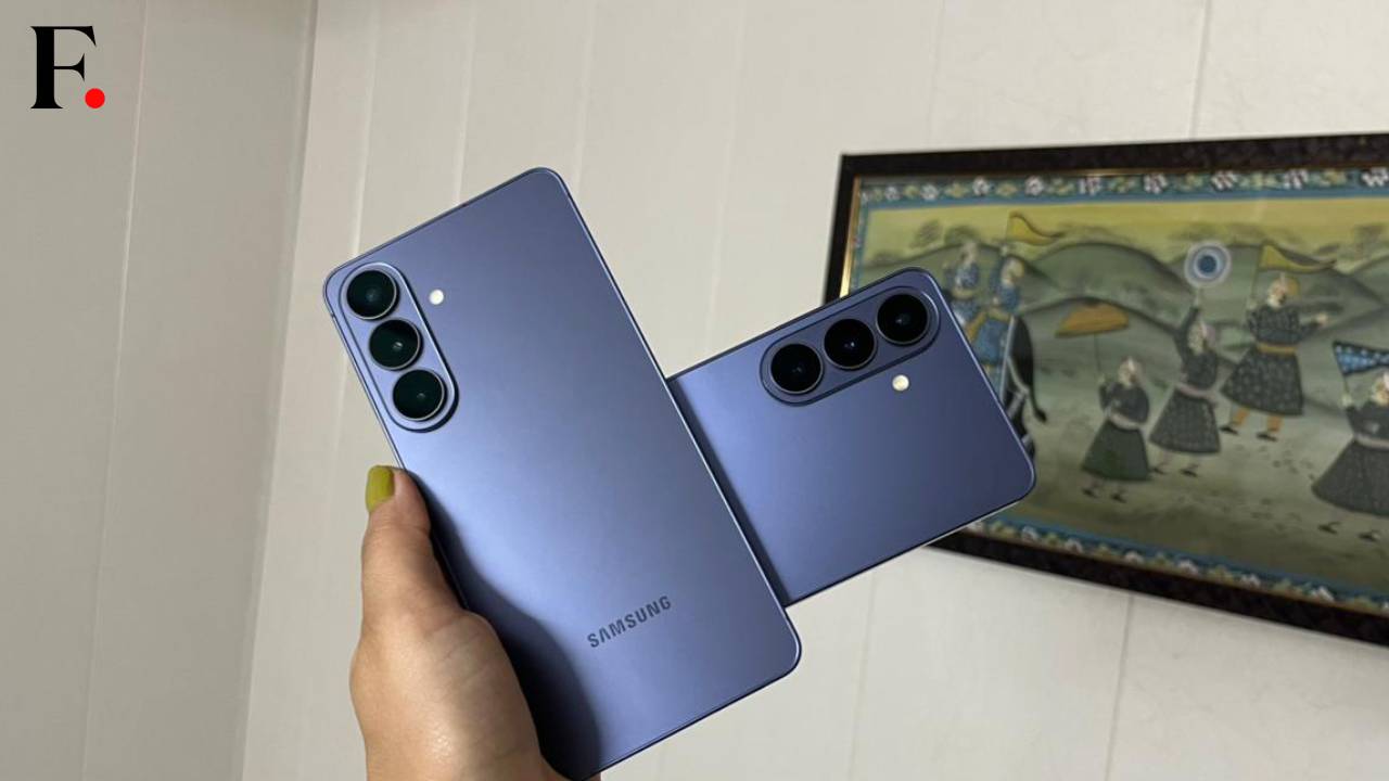 Samsung Galaxy S26 and S26+ review-