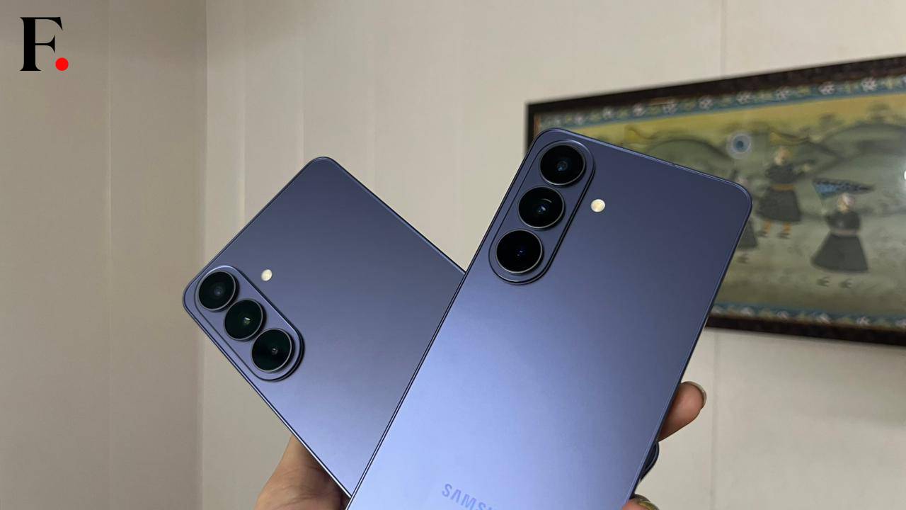 Samsung Galaxy S26 and S26+ review-