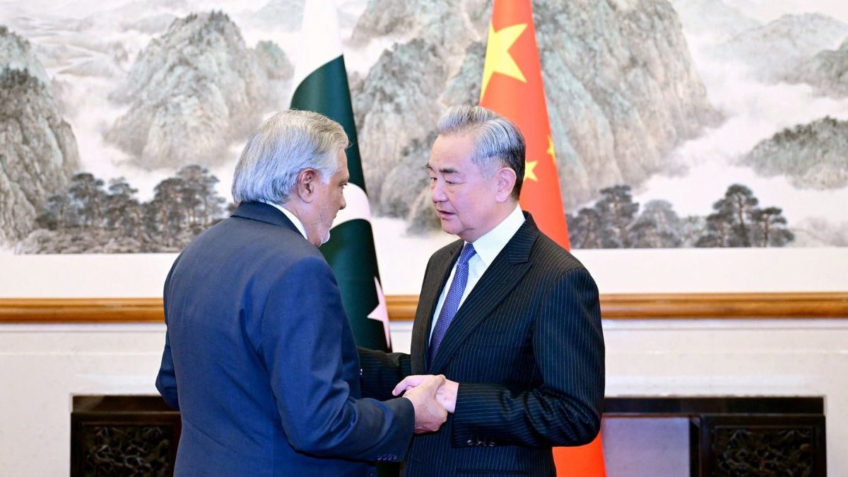 Chinese Foreign Minister Wang Yi and Pakistani Deputy Prime Minister and Foreign Minister Mohammad Ishaq Dar speak in Beijing, China, March 31, 2026. Chinese Foreign Minister Wang Yi and Pakistani Deputy Prime Minister and Foreign Minister Mohammad Ishaq Dar speak in Beijing, China, March 31, 2026.