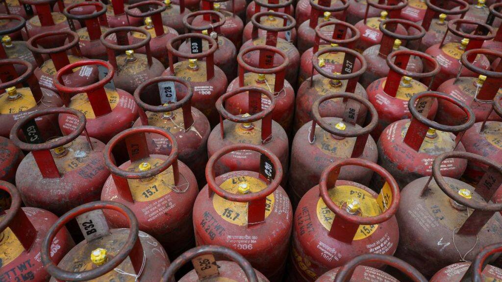 LPG output reportedly rose from around 36,000 tonnes to nearly 54,000 tonnes per day. Reuters