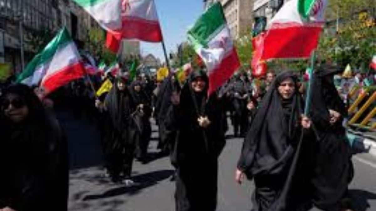 Ceasefire in the Iran war teeters with disagreements over Lebanon and the Strait of Hormuz