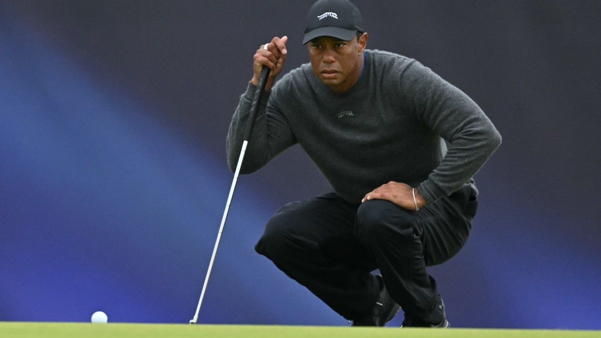 Tiger Woods 'stepping away' from golf to focus on health following DUI arrest after car crash Tiger Woods 'stepping away' from golf to focus on health following DUI arrest after car crash