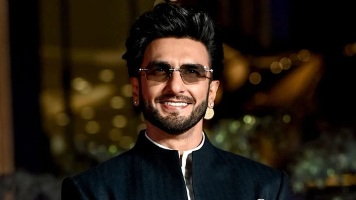 Ranveer Singh makes first appearance post 'Dhurandhar 2' success, netizens react to viral video: WATCH Ranveer Singh makes first appearance post 'Dhurandhar 2' success, netizens react to viral video: WATCH