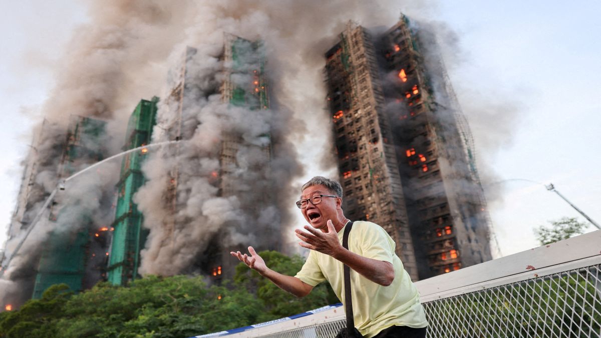 Burning buildings, families separated… The winners of 2026 World Press Photo Contest Firstpost Image