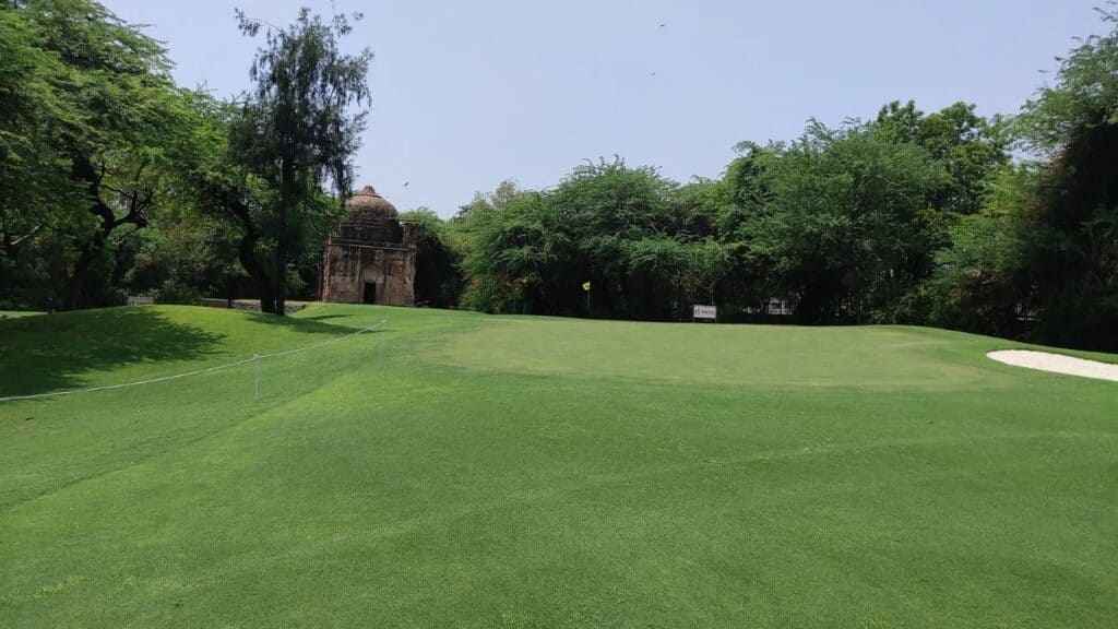 delhi golf club