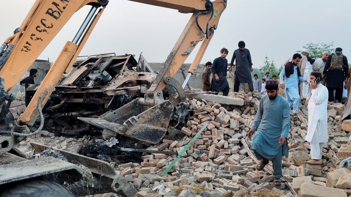 Seven dead, many injured after explosion tears through market near Pakistan-Afghanistan border