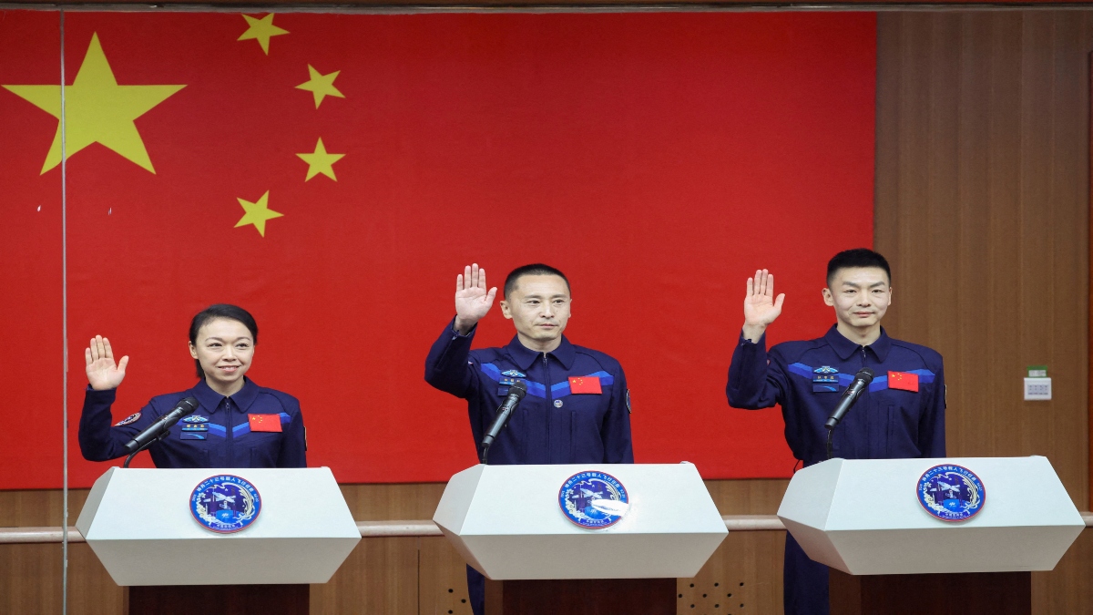 China to send astronauts on year-long space mission as it aims to achieve moon landing by 2030