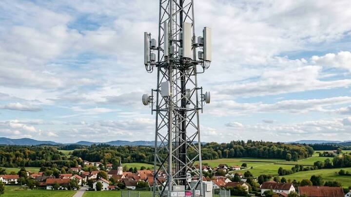 European Commission proposes new 2GHz satellite authorisation framework, pressuring US operators European Commission proposes new 2GHz satellite authorisation framework, pressuring US operators