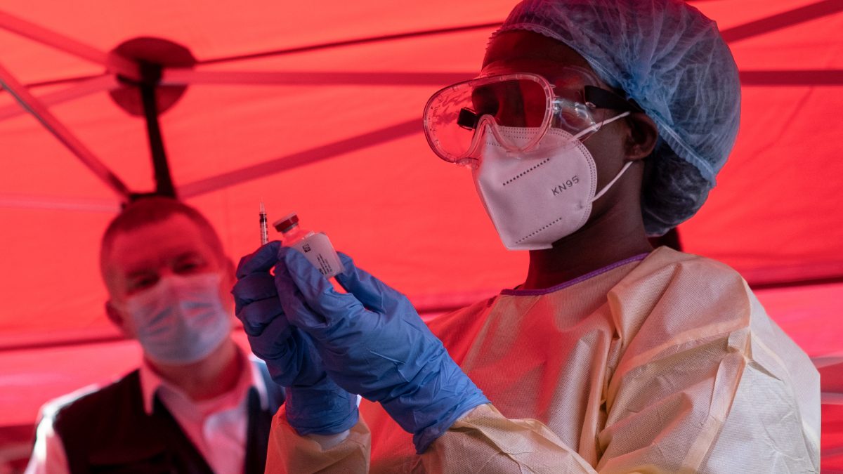 Ebola outbreak: Delhi Airport issues advisory for passengers coming from African countries Ebola outbreak: Delhi Airport issues advisory for passengers coming from African countries