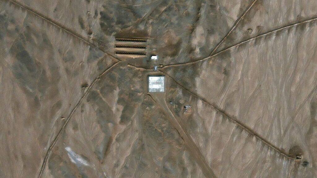 A satellite image shows what security analysts say is a launch pad that is part of two isolated desert networks linked by roads and possible communications conduits, in the Xinjiang Uyghur Autonomous Region, China, April 28, 2026. Image/Vantor via Reuters