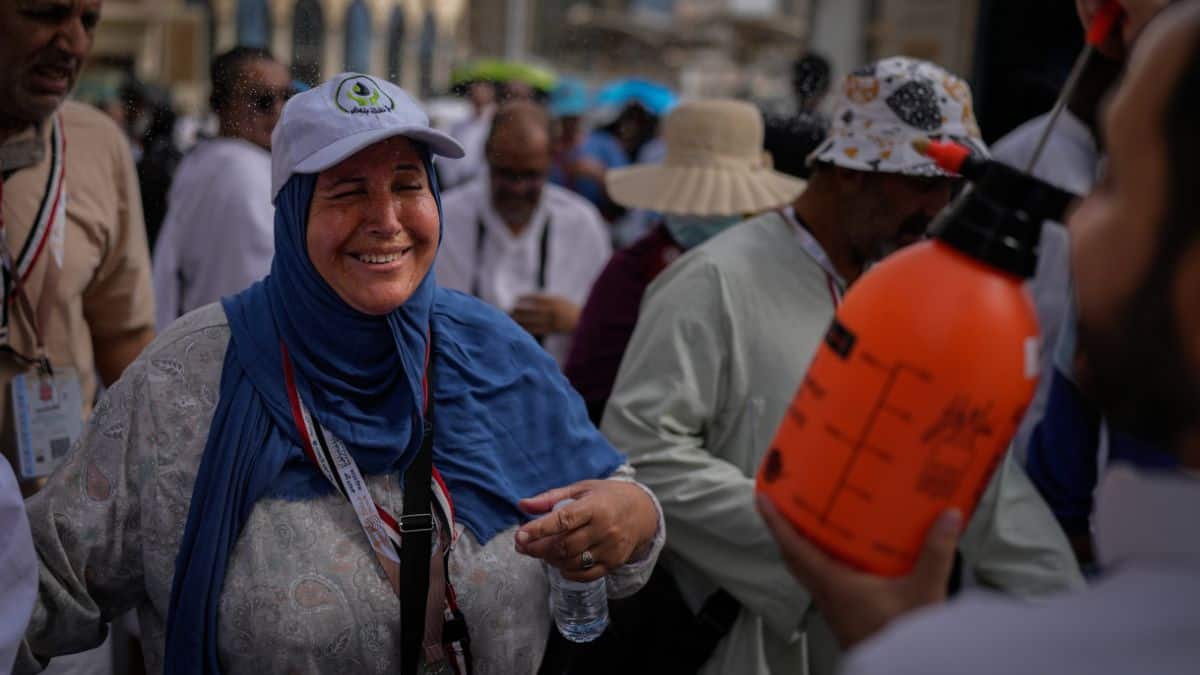 War, Ebola, and extreme heat: The challenges facing Hajj this year