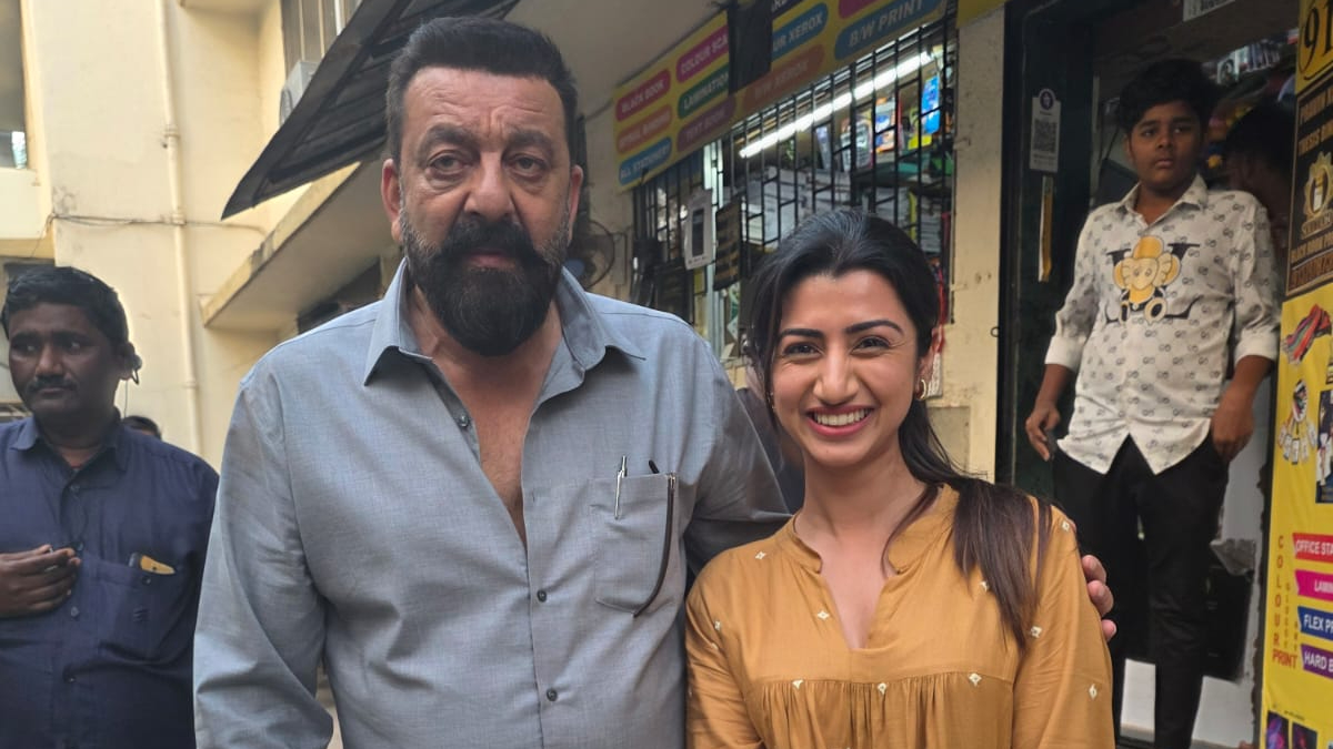 'Aakhri Sawal ' actress Harsimran Oberoi is thankful to be a part of the film, opens up on working with Sanjay Dutt 'Aakhri Sawal ' actress Harsimran Oberoi is thankful to be a part of the film, opens up on working with Sanjay Dutt