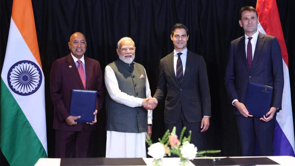 PM Modi invites Dutch firms to design, innovate and manufacture in ...