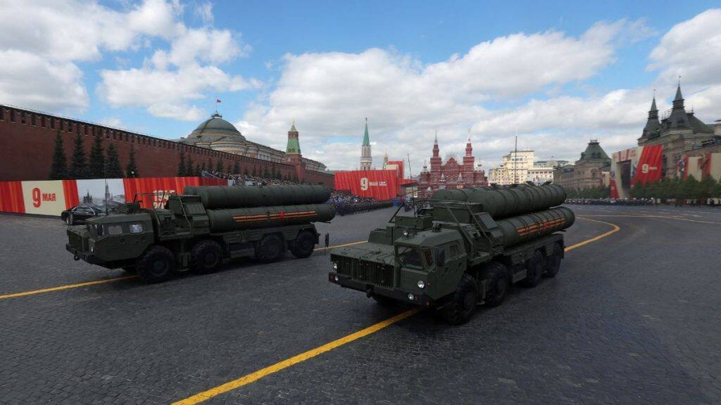 Russia's S-400 air defence missile system units drive during a military parade on Victory Day, in Red Square in central Moscow, Russia, May 9, 2025. File Image/Reuters