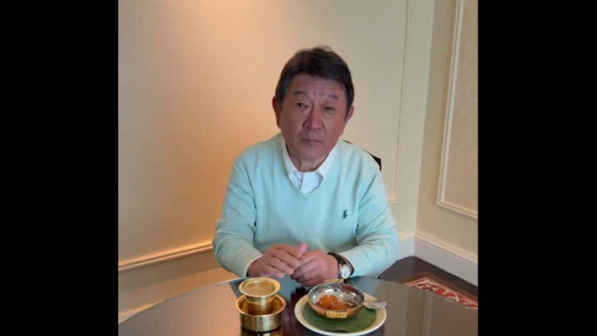 ‘It’s very sweet, like a donut’: Japanese FM Motegi enjoys gulab jamun, filter coffee during India visit | Watch