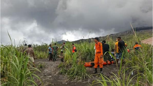 Indonesia hunts for missing hikers after Mount Dukono eruption – Firstpost