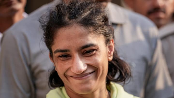 Vinesh Phogat targets WFI after 'giving her best' in Asian Games trials: 'Entire system on one side, I'm on other' Vinesh Phogat targets WFI after 'giving her best' in Asian Games trials: 'Entire system on one side, I'm on other'