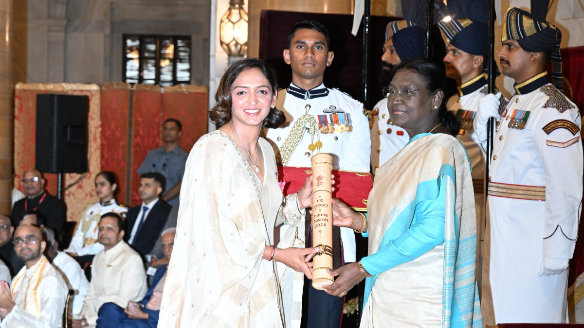 Watch: Harmanpreet Kaur receives Padma Shri from the President of India