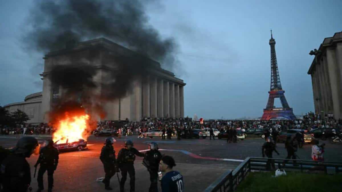Over 400 detained as chaos ensued in Paris after PSG’s victory in the Champions League final