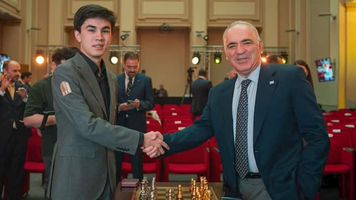 Kasparov compares Gukesh's challenger Sindarov to a former world champion: 'Same vigour, energy, precision' Kasparov compares Gukesh's challenger Sindarov to a former world champion: 'Same vigour, energy, precision'